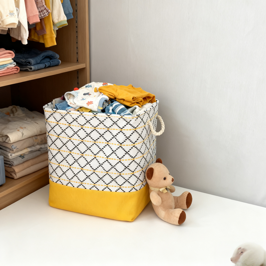 Geometric Pattern Canvas Storage Bin with Rope Handle - Yellow & White Organizer for Kids' Clothes, Bedding & Laundry